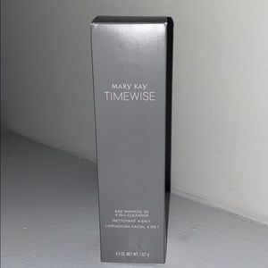 Mary Kay Timewise 4 IN 1 Cleanser Age Minimize 3D